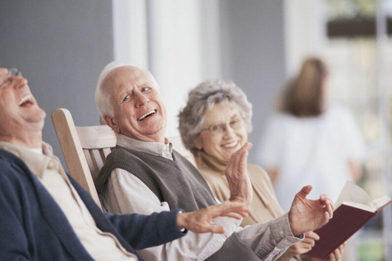 Best Indoor Activities for Seniors
