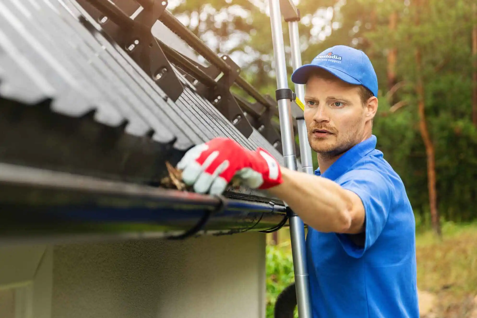 Gutter Cleaning and Seasonal Inspections Services in Canada