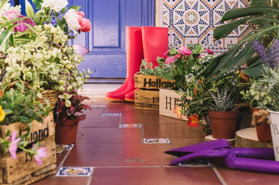 Reorganize Your Entryway