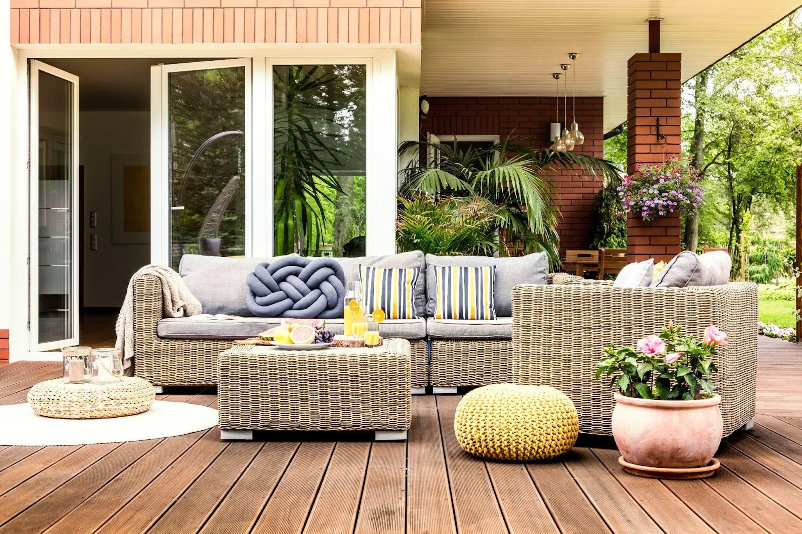 5 Ways Decks Increase Property Value and Buyer Appeal