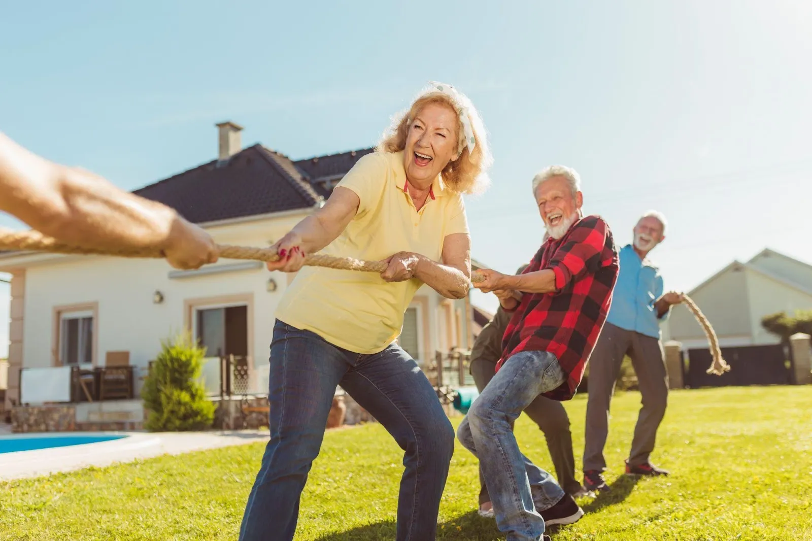 What Are The Benefits of Outdoor Games for Seniors in Canada