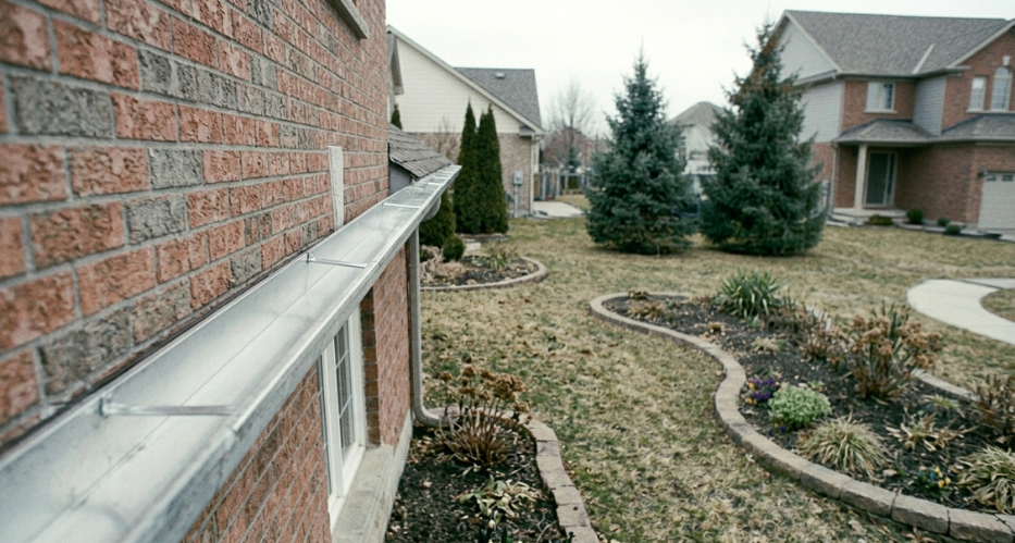 Professional Gutter Cleaning Worth It